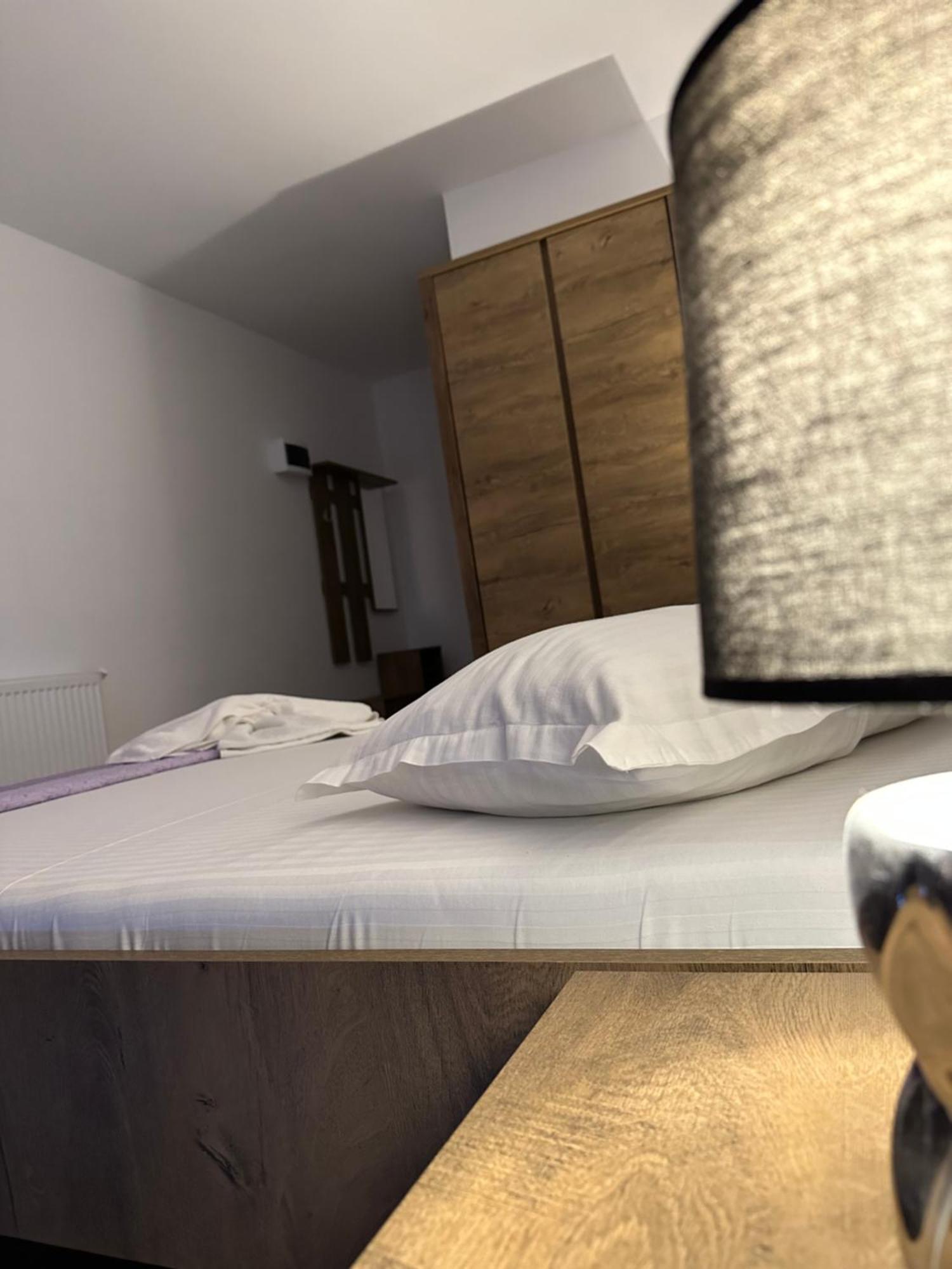 Agropensiuea Casa Uncu Hotell Murighiol Eksteriør bilde