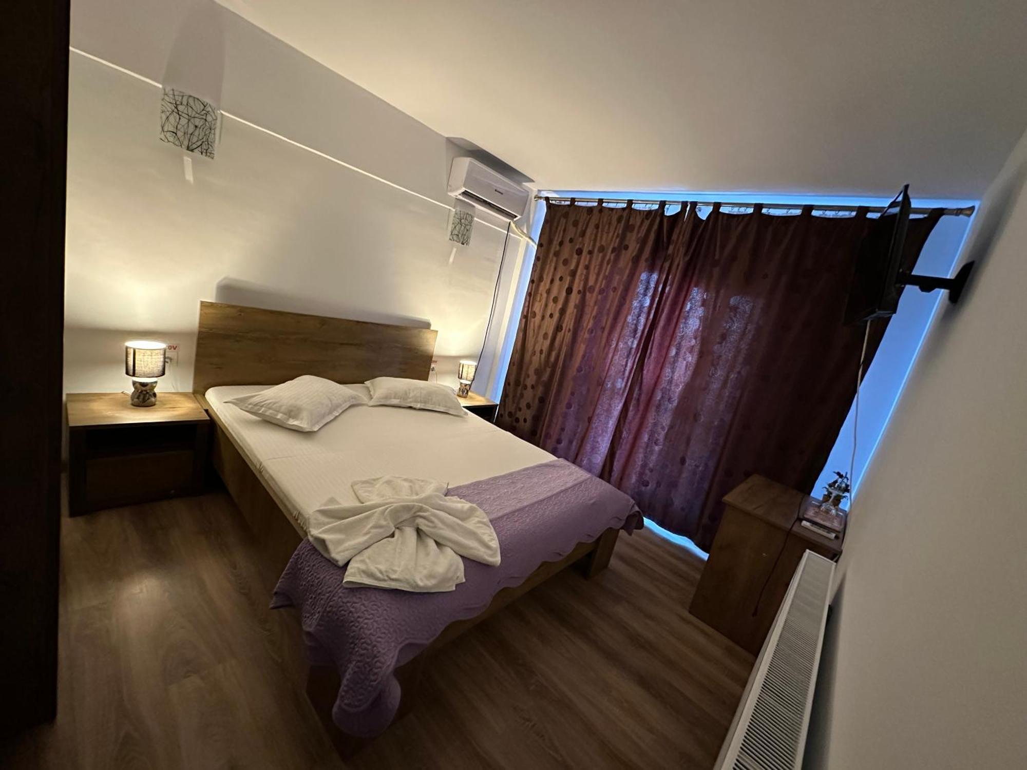 Agropensiuea Casa Uncu Hotell Murighiol Eksteriør bilde